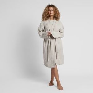 NWOT Parachute Cloud Cotton Robe- Bone